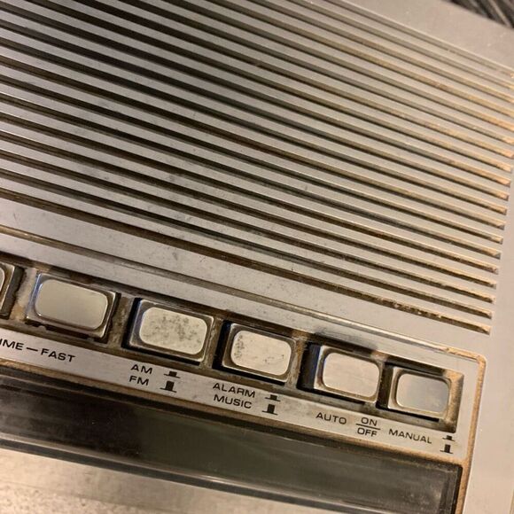 Kmart Model No. 30-41 Clock Radio *Only Clock Works-Read* - Picture 8 of 12